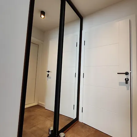 Mandrina 10 Free Parking Apartment *