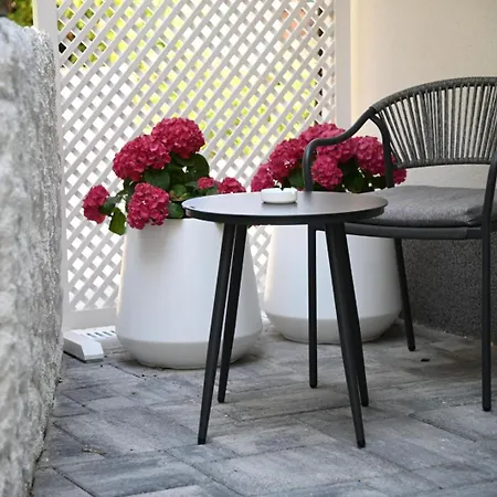 Mandrina 10 Free Parking * סראייבו